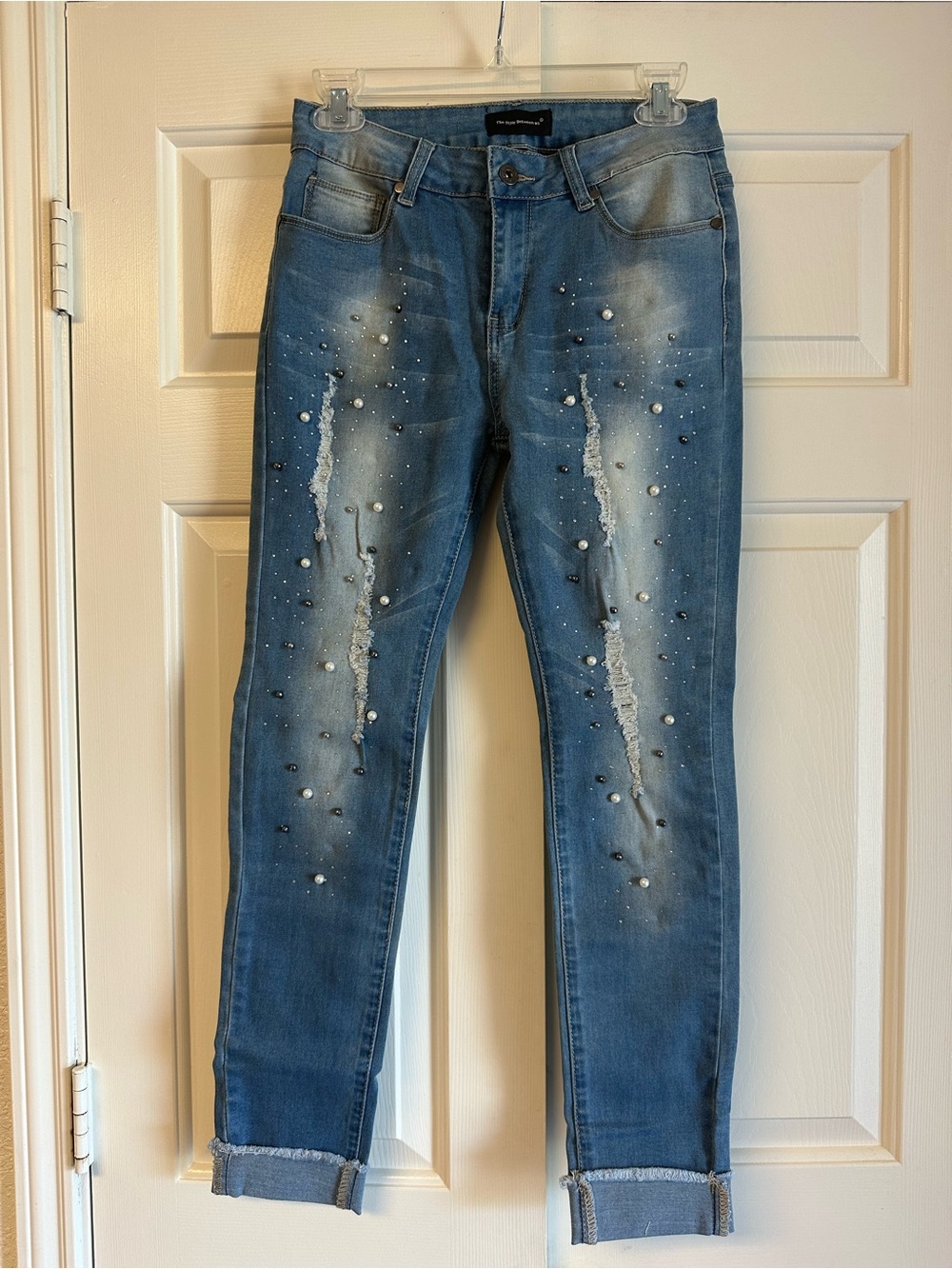Women’s Embellished Skinny Jeans in Blue with Pearled Accents